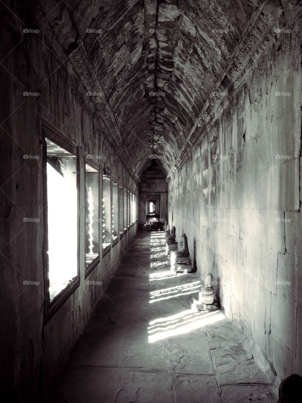 Light through window angkor wat temple hallway