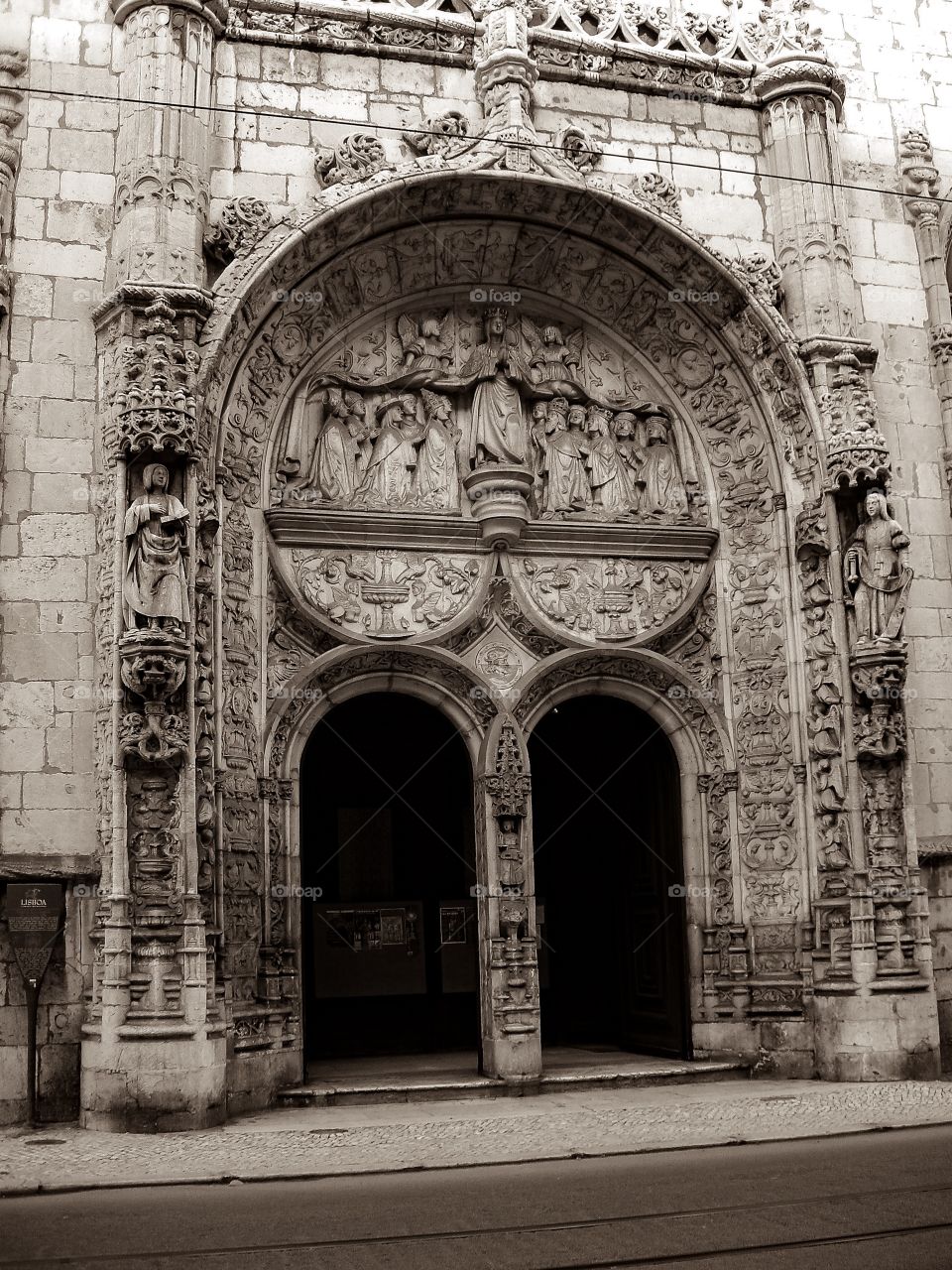 Iglesia Nuestra Señora Velha. Detalle Fachada de la Iglesia de Nuestra Señora de la Concepción (Lisboa - Portugal)