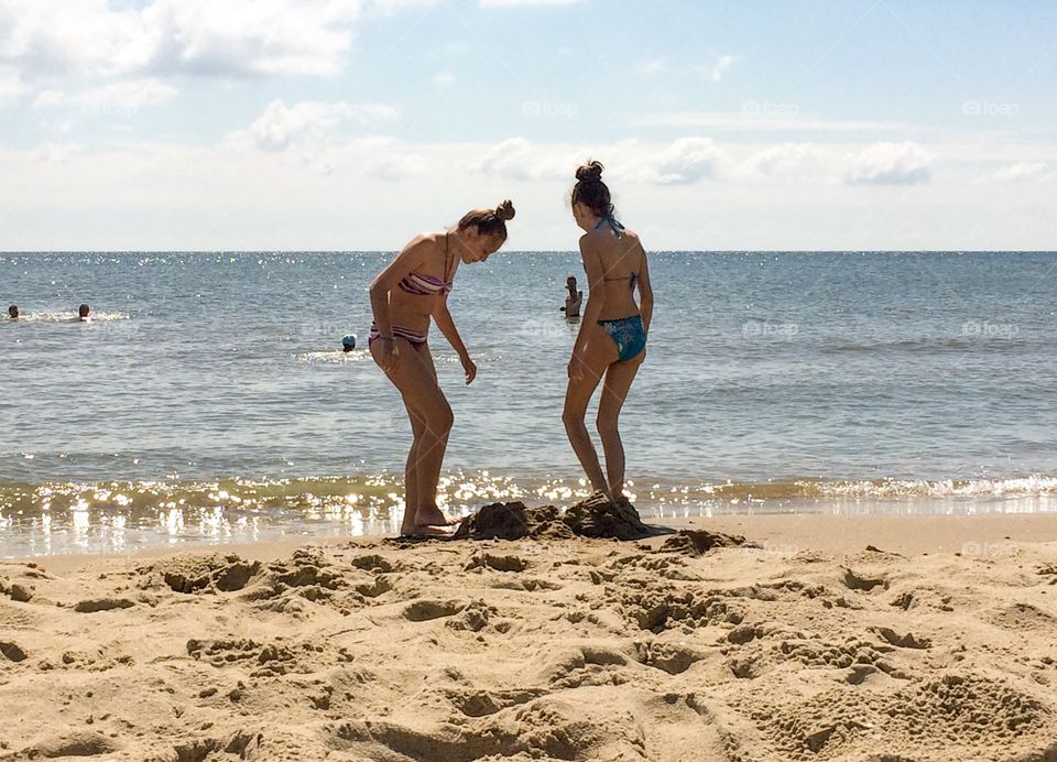 Children at the seashore