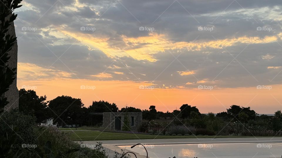 Amazing sunset next to the pool 