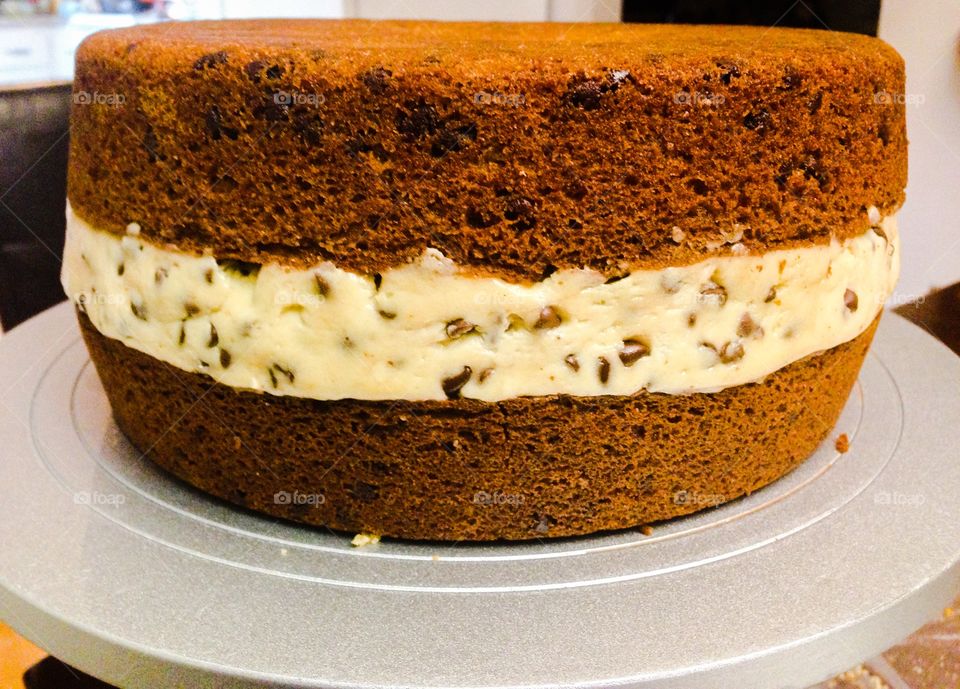 Chocolate chip cookie cake