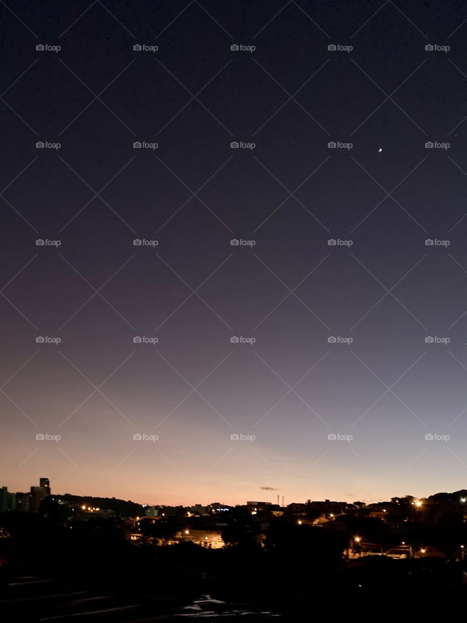 🌄🇺🇸 An extremely beautiful dawn in Bragança Paulista, interior of Brazil. Cheer the nature! / 🇧🇷 Um amanhecer extremamente bonito em Bragança Paulista, interior do Brasil. Viva a natureza!