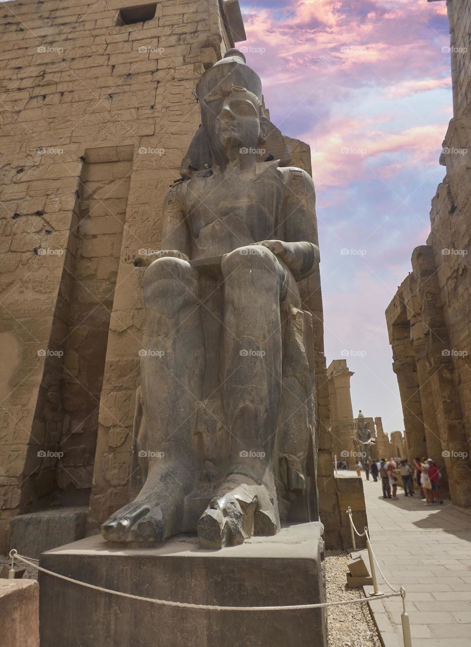 Templos de Egipto donde podemos apreciar todos sus antigüedades, jeroglíficos y estatuas