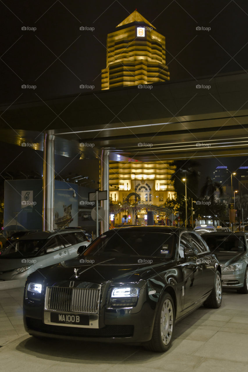 Rolls Royce waiting