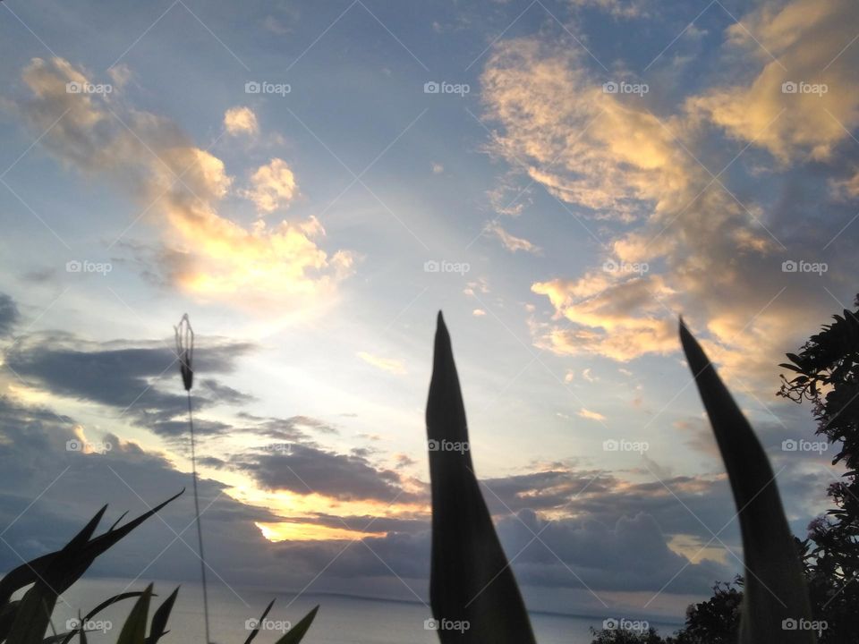 Glimmer sky on the beach