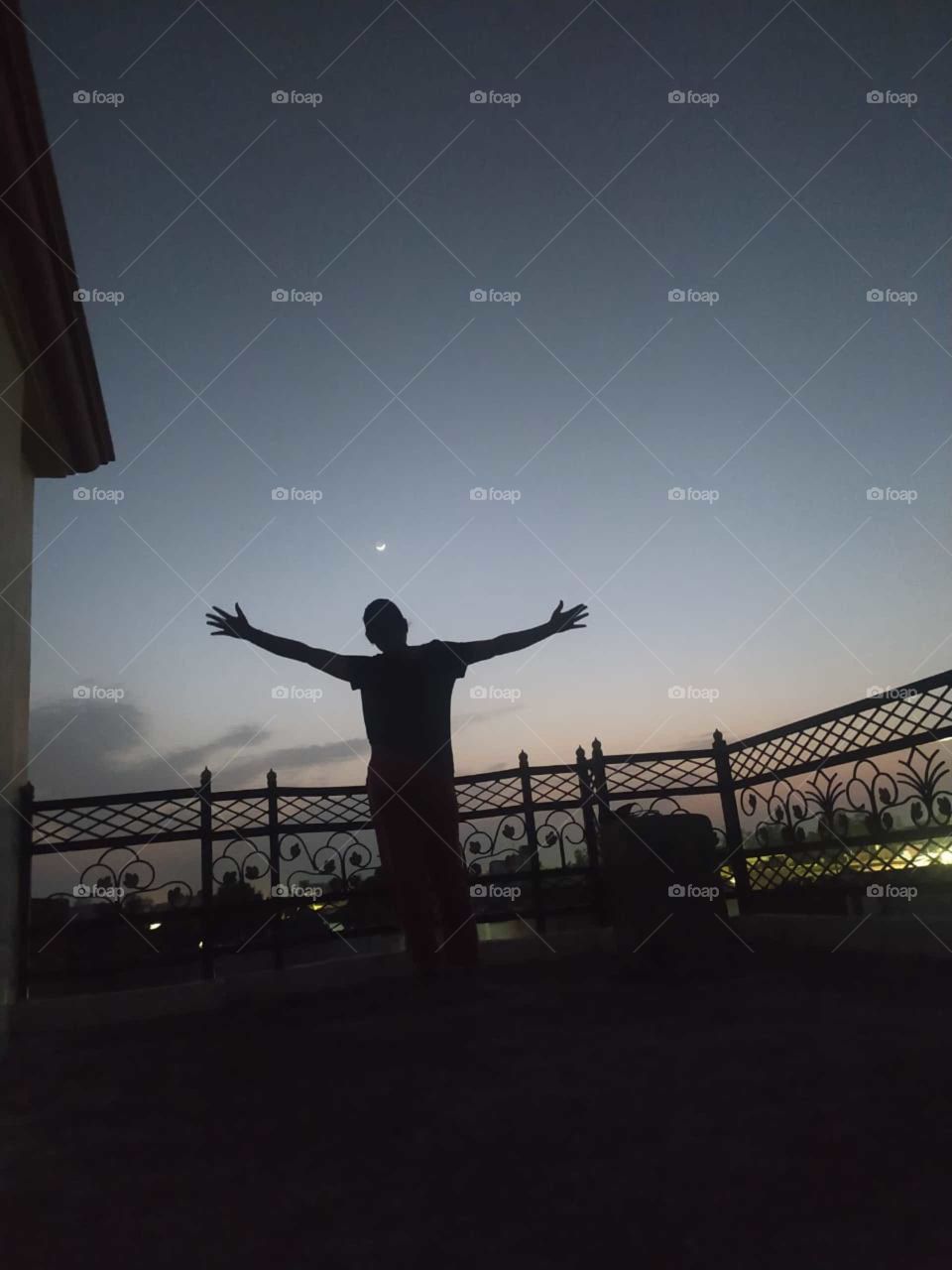 some evening gives you the reason to remember.