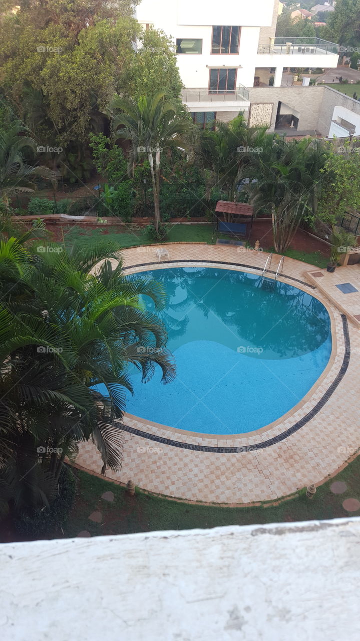 Water reflaxtion on swimming pool