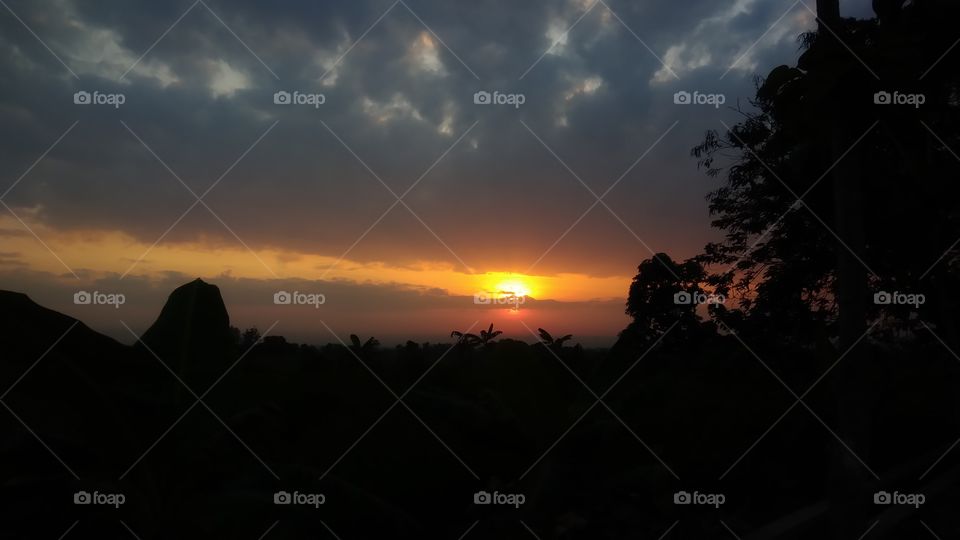 Indonesian sunrise ( Nganjuk "wind city" )