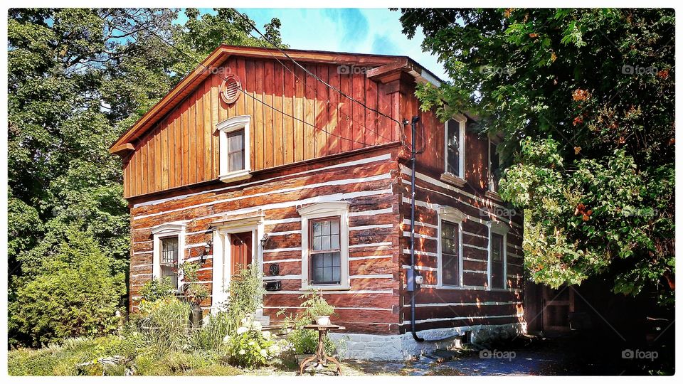 House, Architecture, Building, Wood, Family