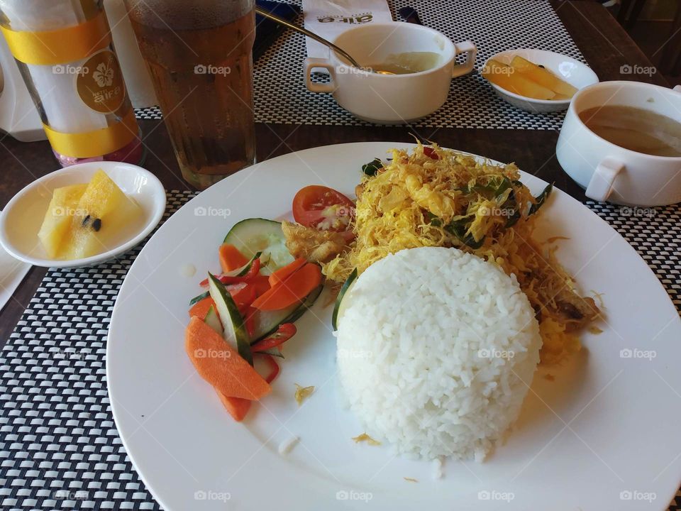 Rice with butter chicken