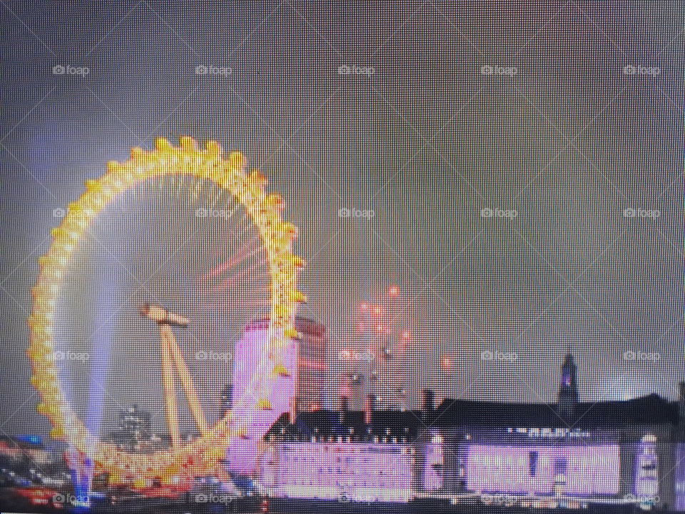 paisagem noturna com luzes