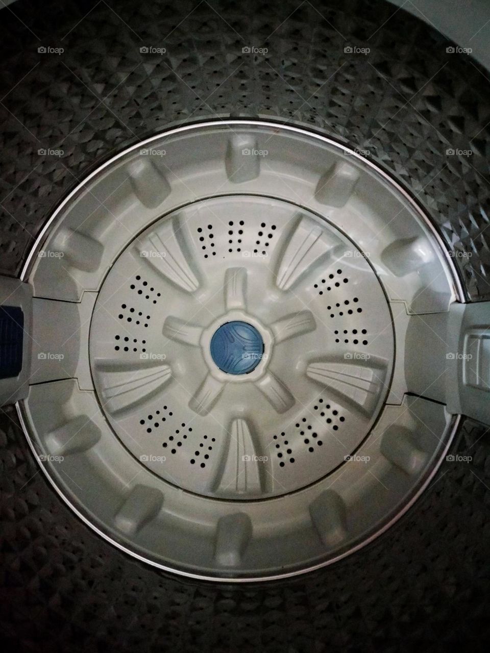 circles inside clothes washer