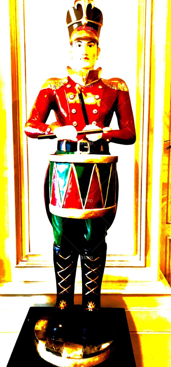Drumming soldier