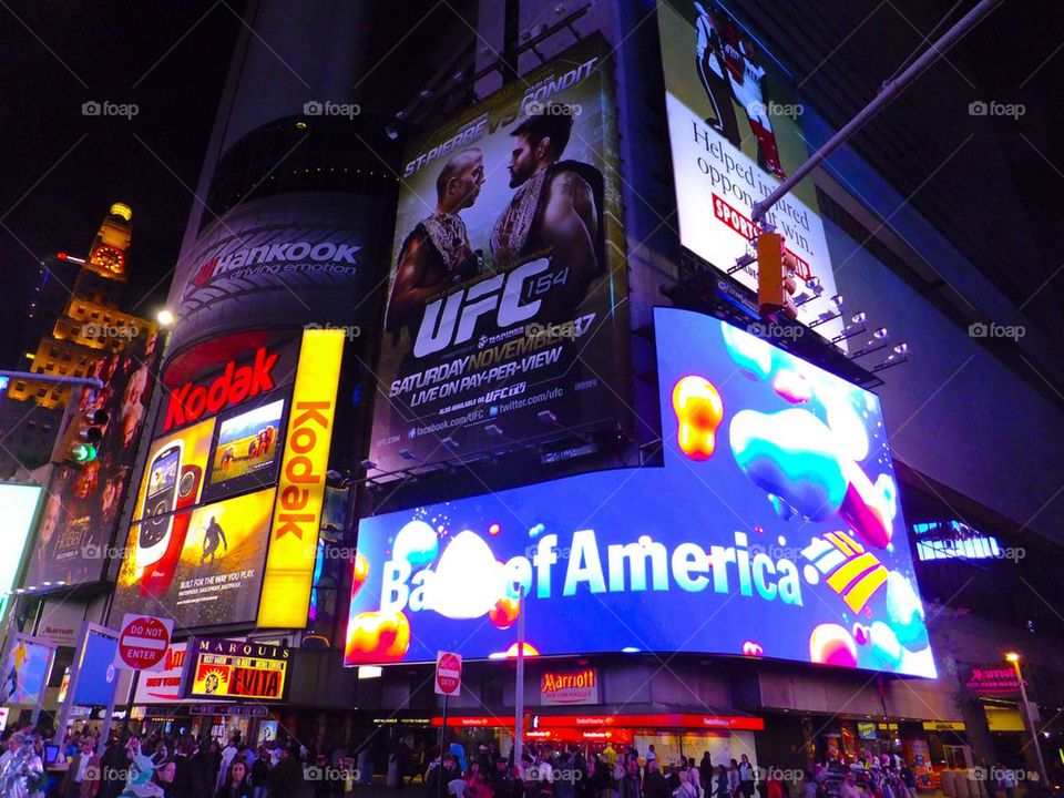 NEW YORK CITY TIMES SQUARE BROADWAY ST.