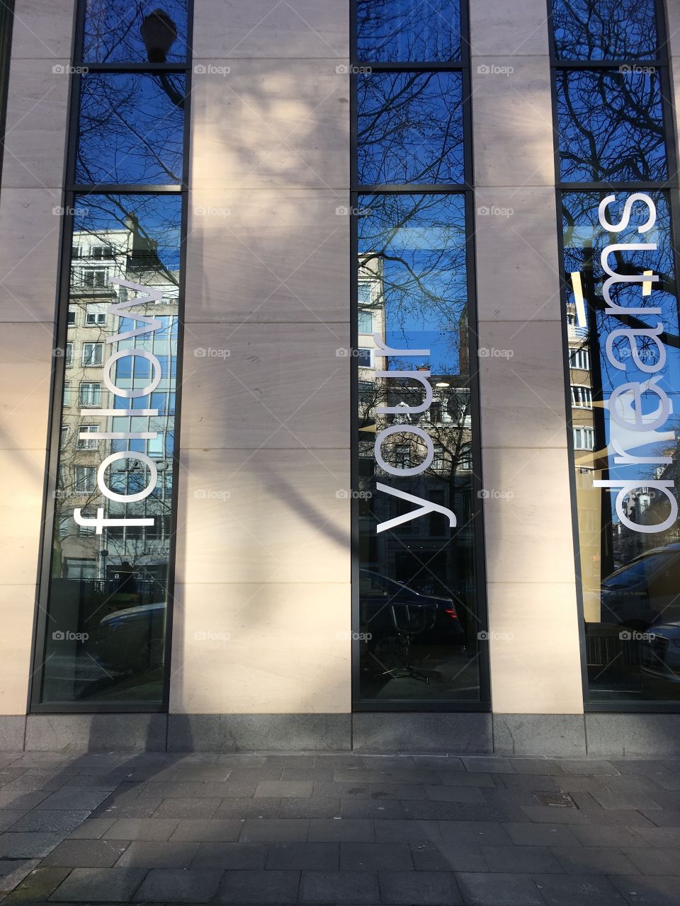 Sightseeing thru the Uber 