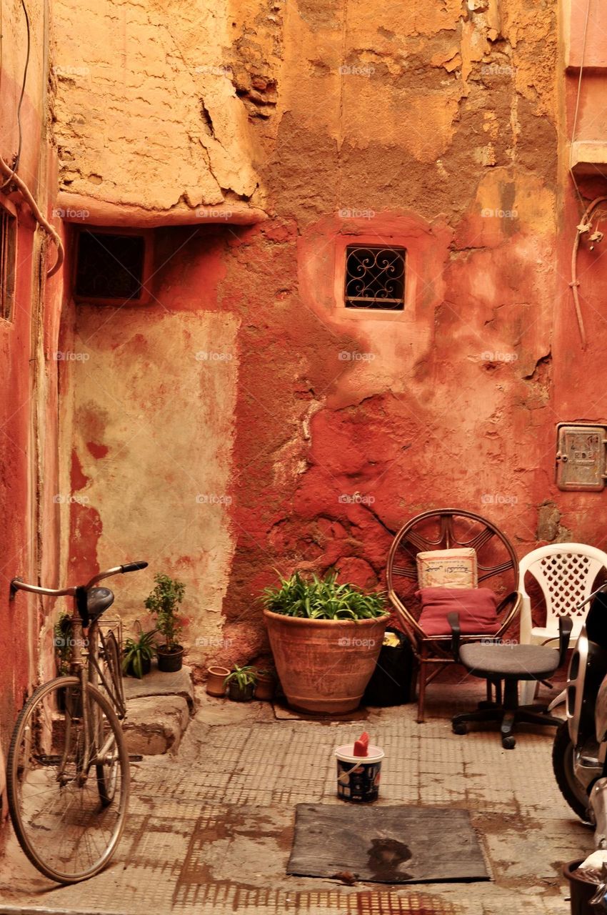 Lonely bicycle in a house patio in Marrakech, Morocco 