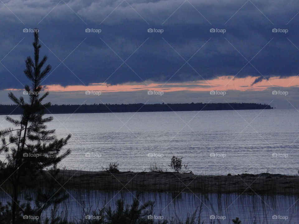 Sunset. Lake Huron, Hammond Bay at dusk