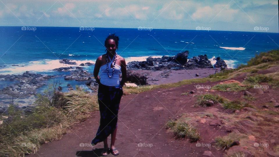 My daughter & the blue sea of Maui. On vacation with my daughter in Maui