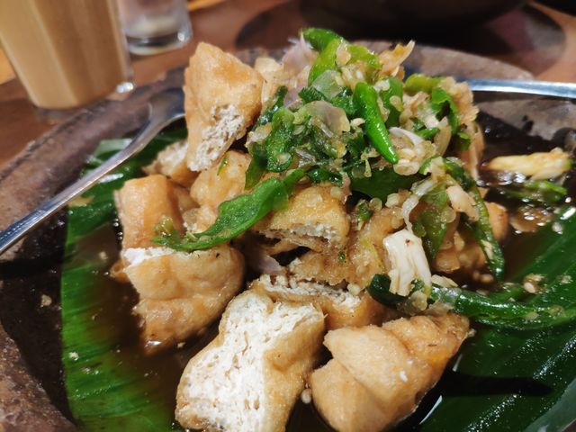 a tahu geprek