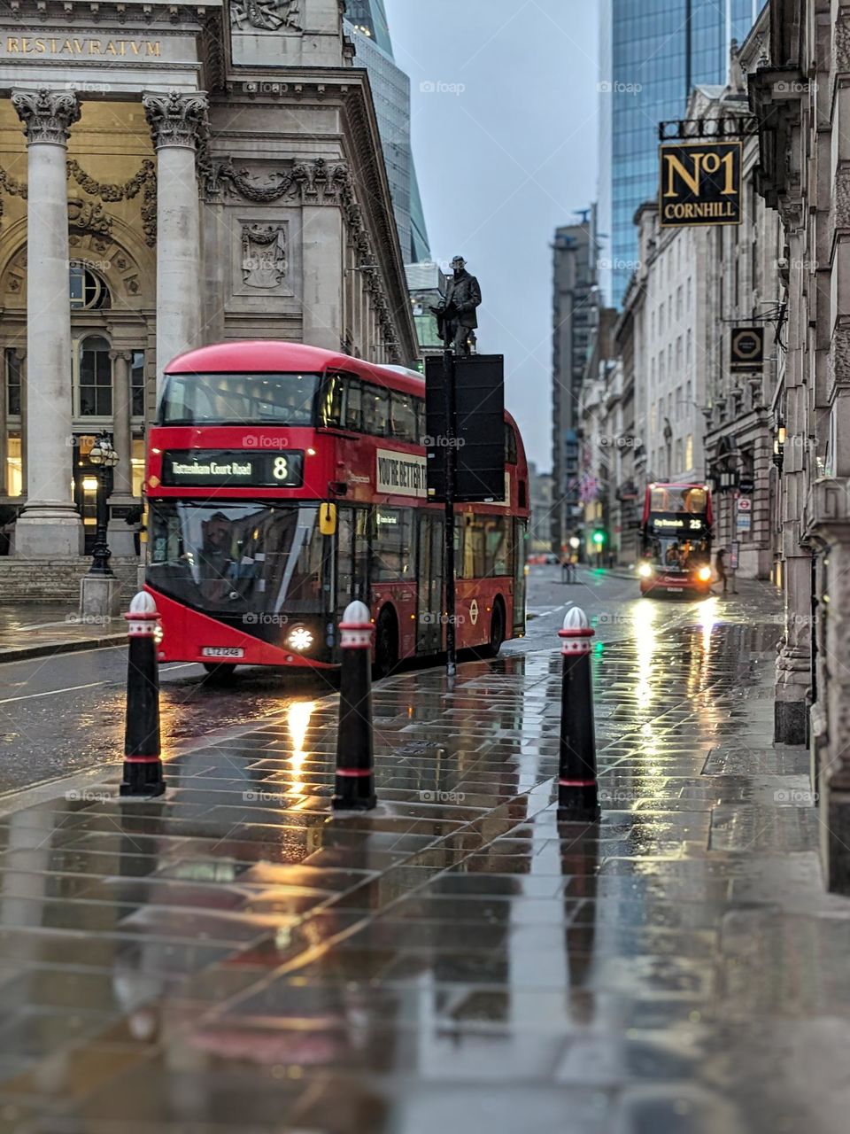 London bus