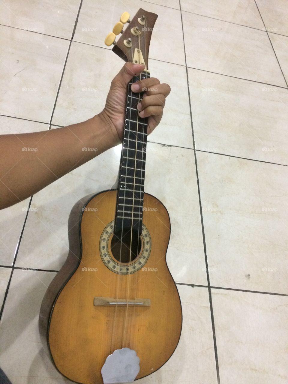 Guitar ...
