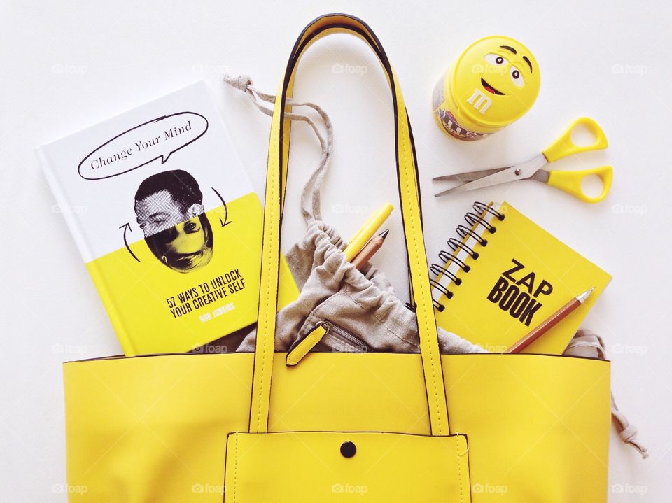 Awesome fashion flat lays with yellow items.