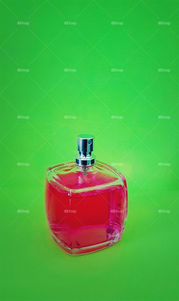 perfume in green