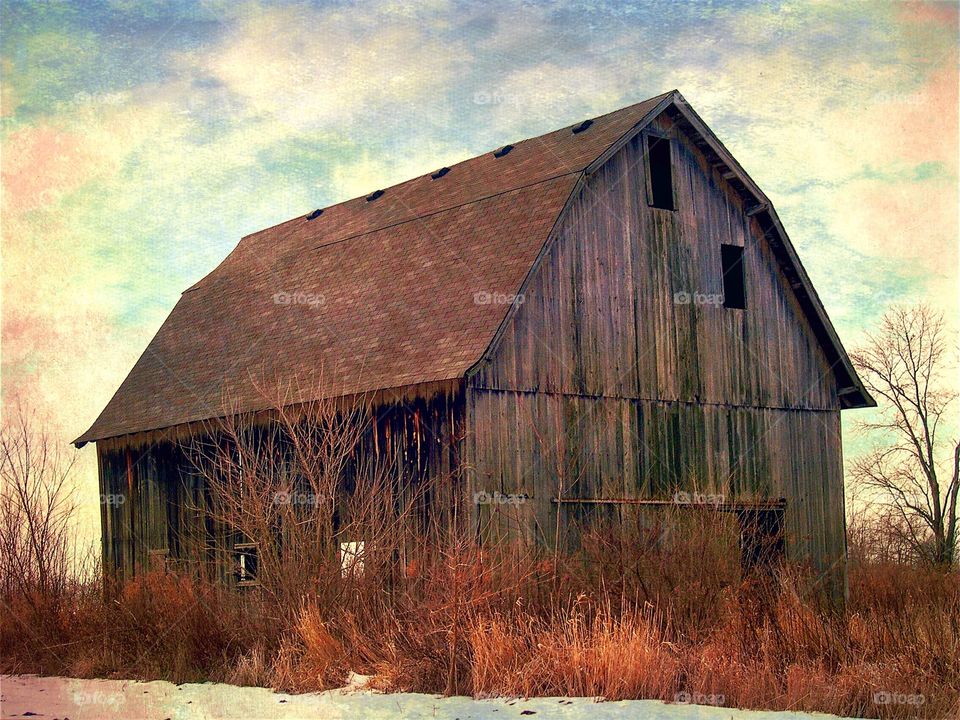 Rustic old barn 