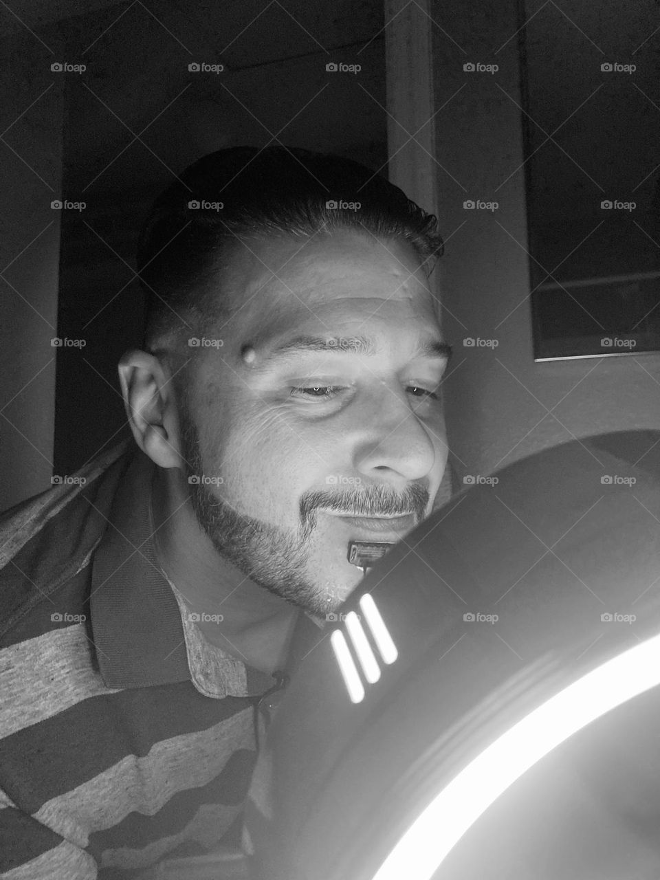 Men’s beard shaving photography mission 