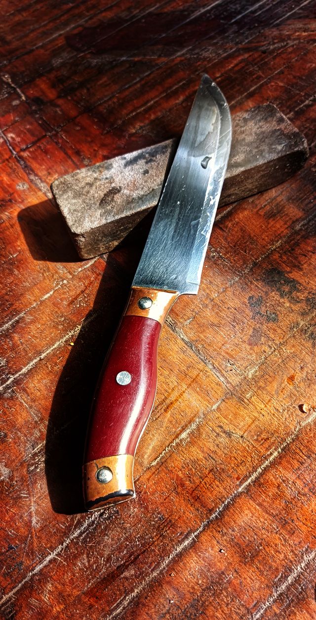 knife-grinder