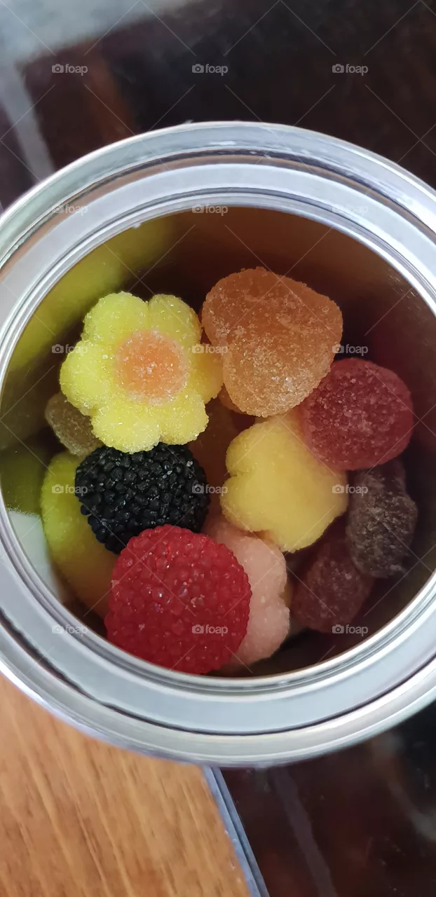 🍭🍬👀