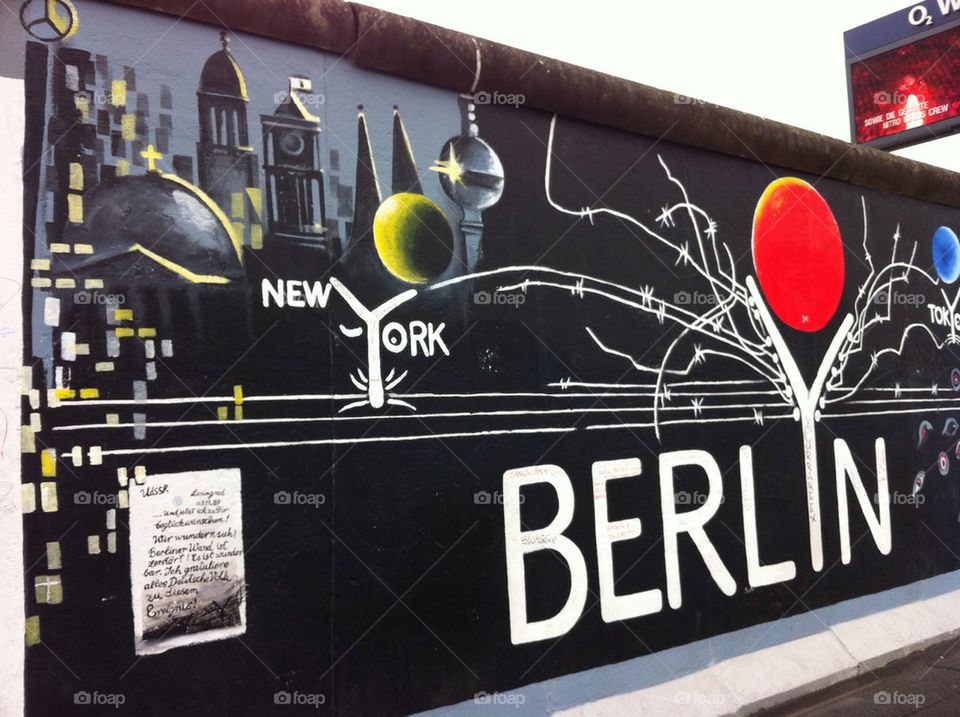 graffiti wall gallery berlin by plymen