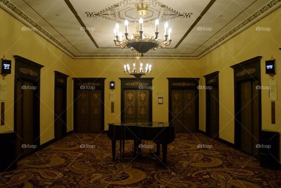 Piano hallway