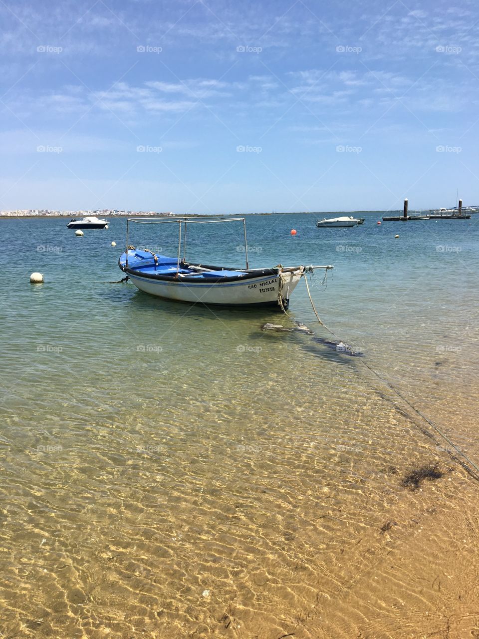 Water, boats and sun
