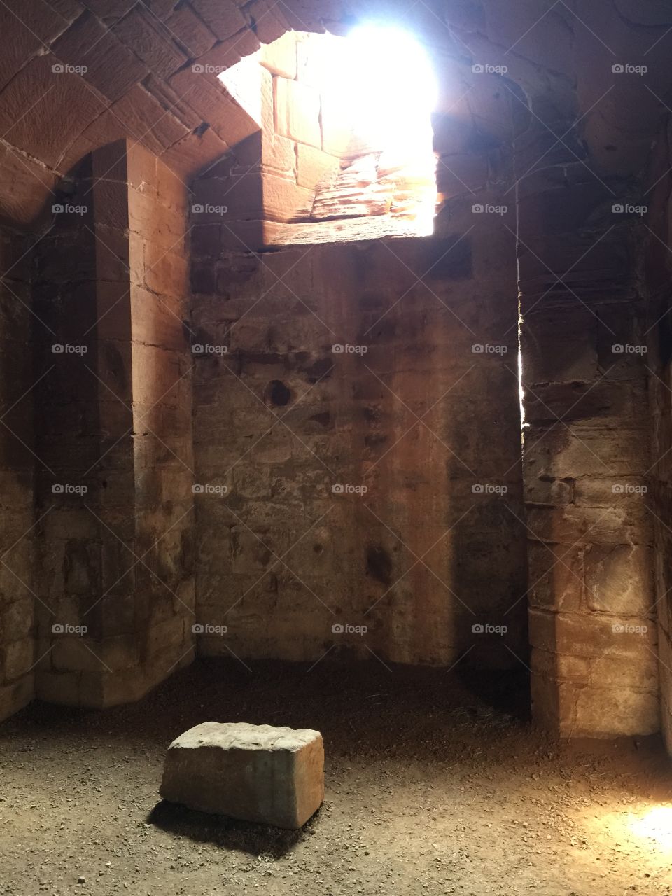 Kenilworth Castle interior 