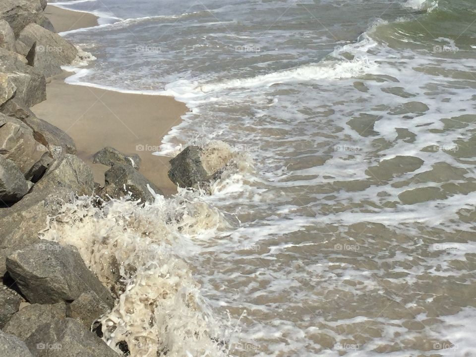 Waves at high tide