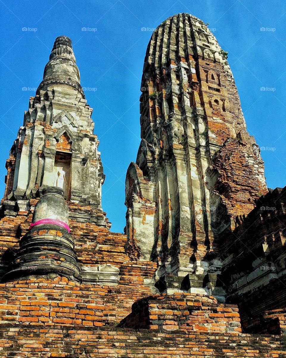 ayutthaya temple ruins in thailand