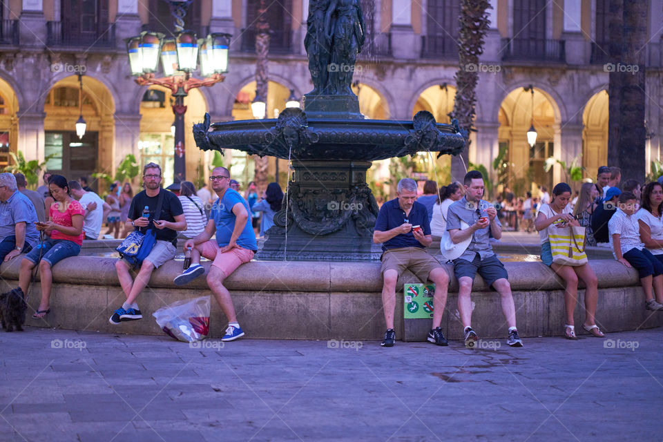 Street live. Plaza Real. Barcelona 