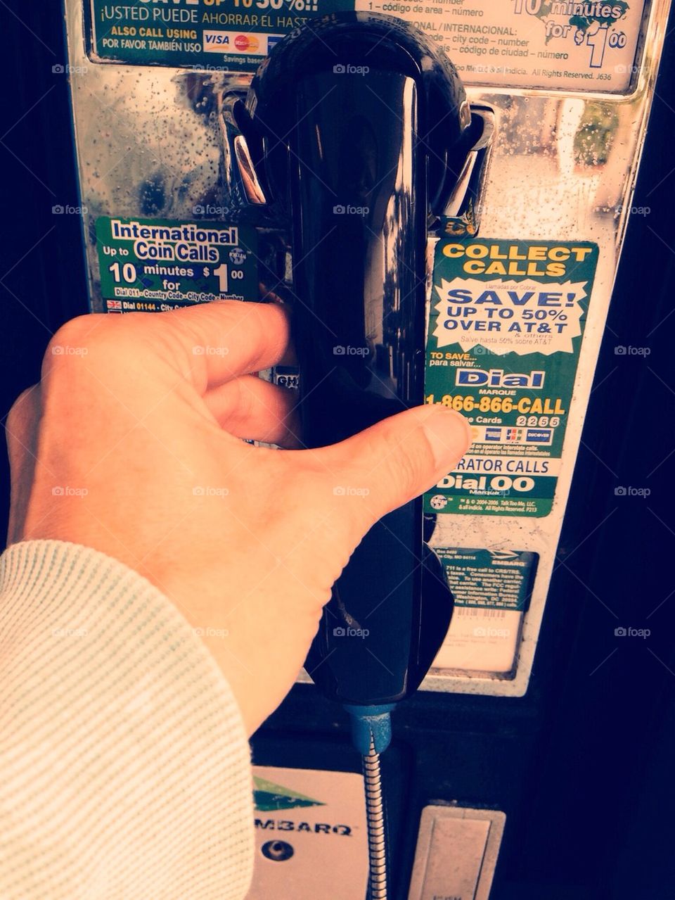 Telephoning a friend