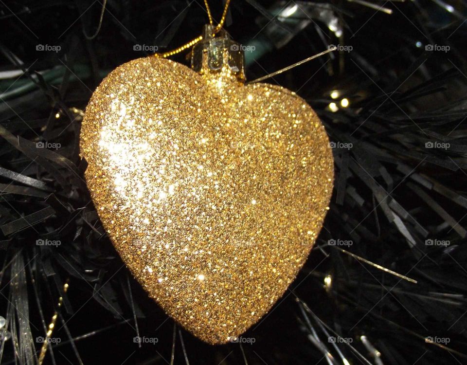 Christmas tree decoration golden heart