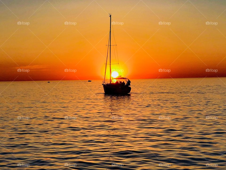 Sail of into the sunset
