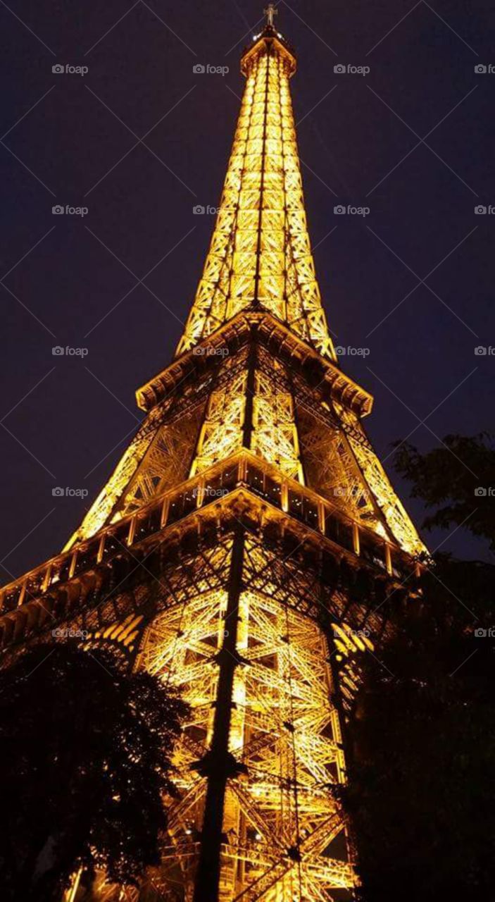 Eiffle tower, at night, illuminated,   Paris,  France, eu, Europe