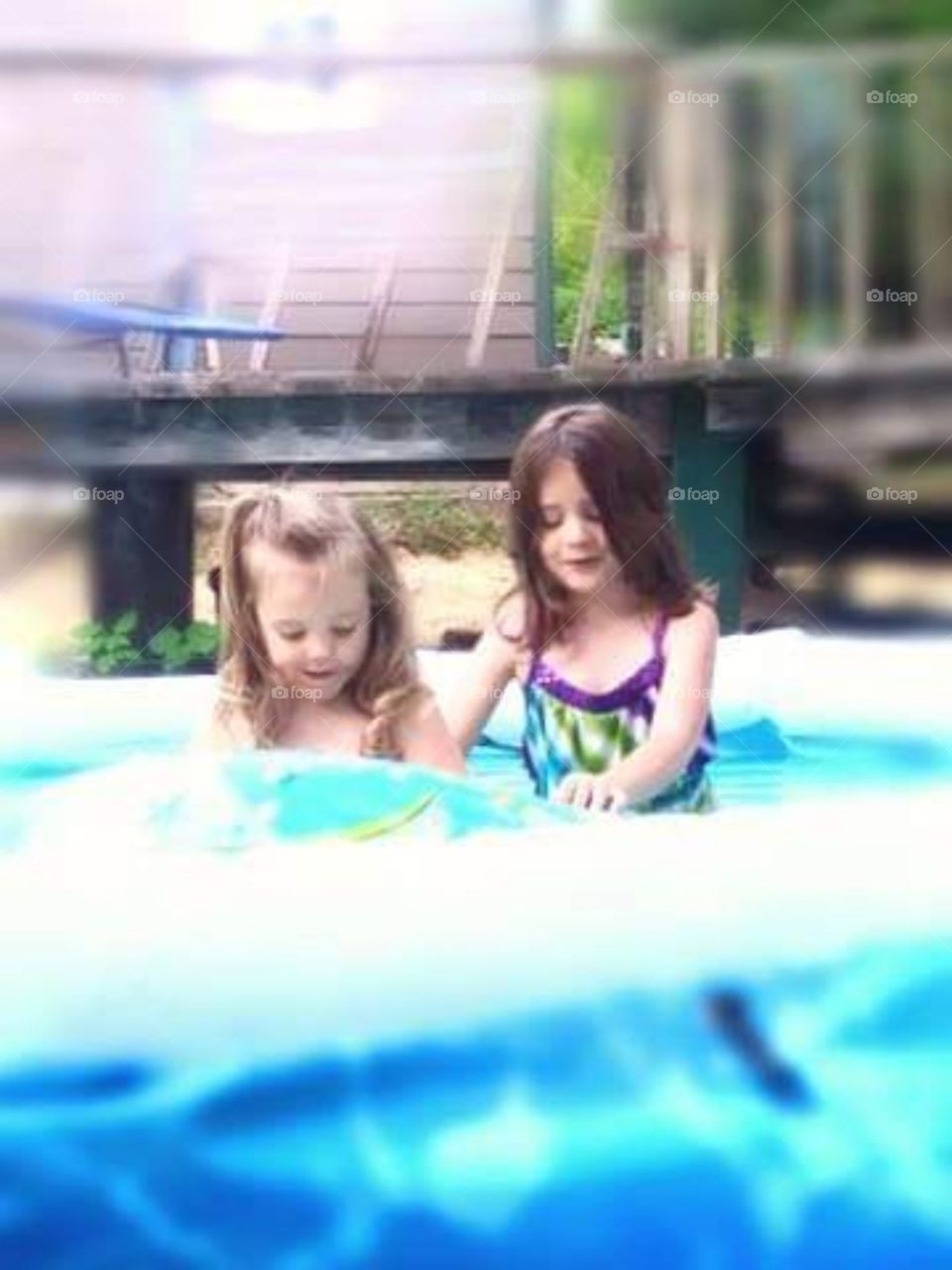 swimming sisters