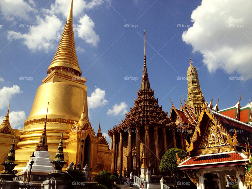 the bangkok thailand buddha by giftzy