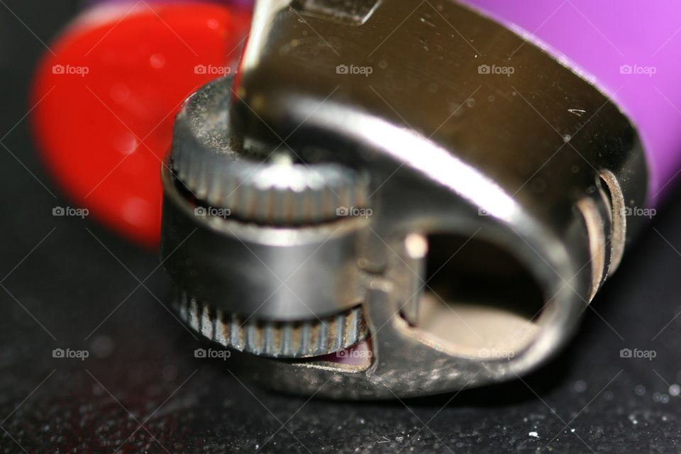 Macro Bic lighter