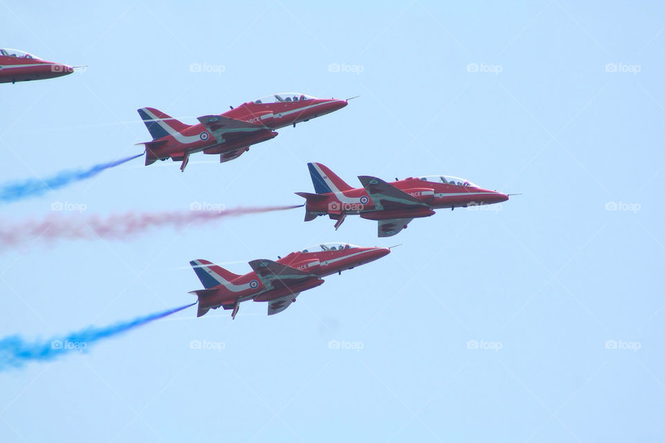 the red 2012 arrows by dannytwotaps