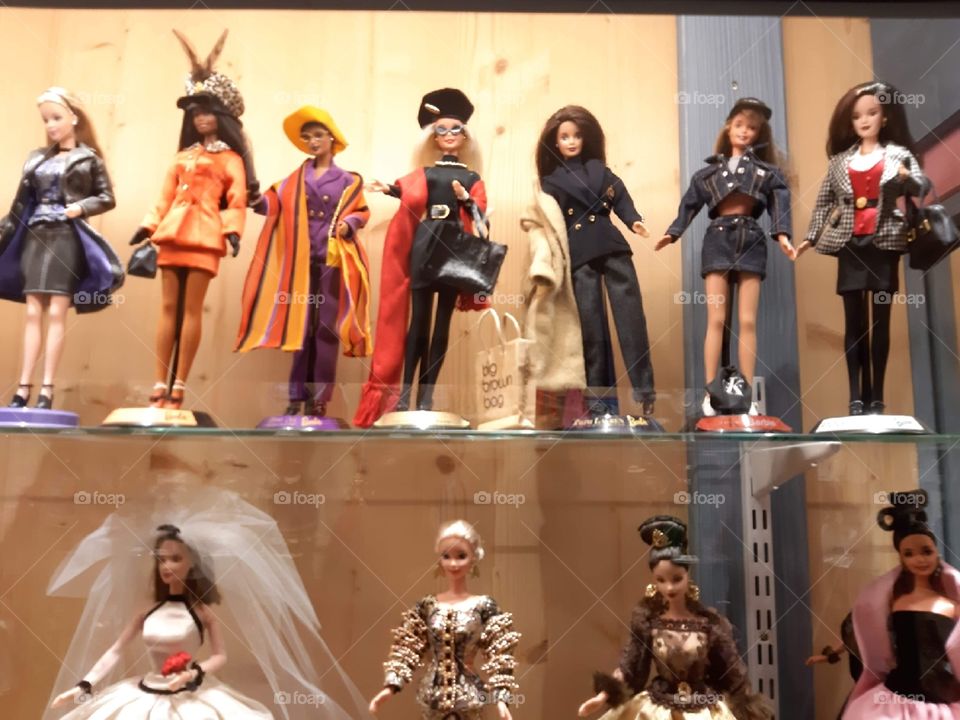 The magic world of dolls