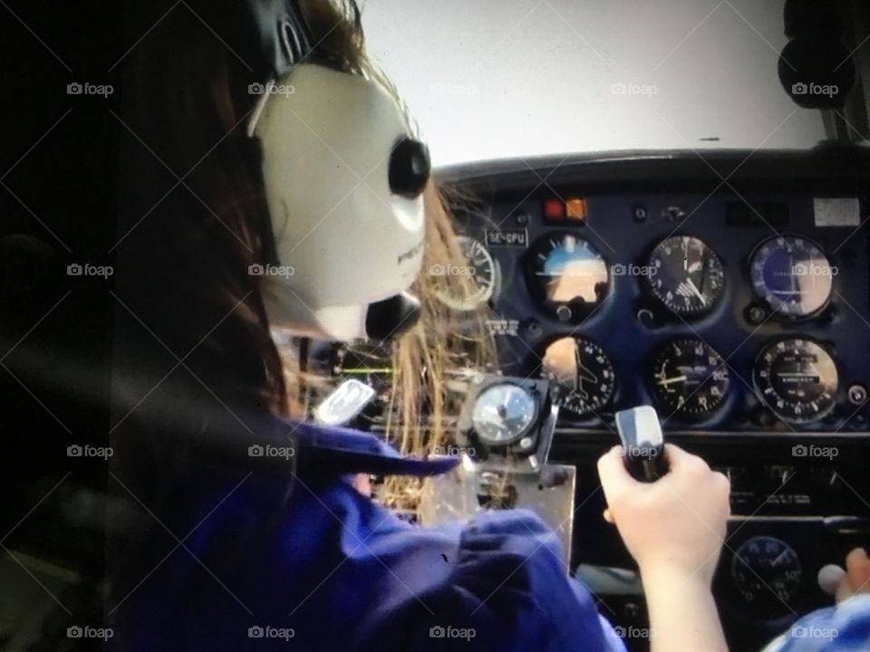 Female pilot 