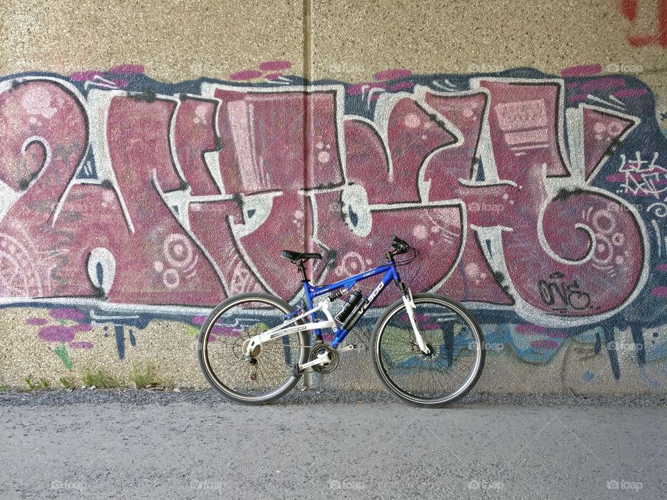 Graffiti ride