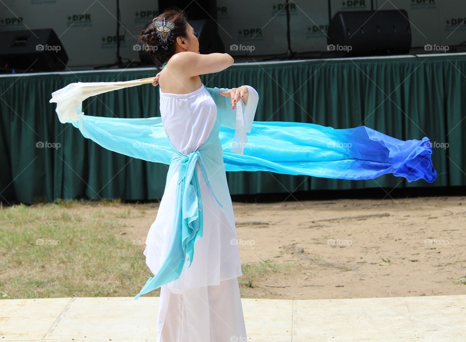 Chinese Fan Dance